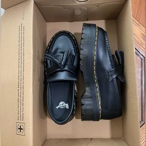 New Dr. Martens Adrian Platform Loafers (w7) Black Smooth Leather